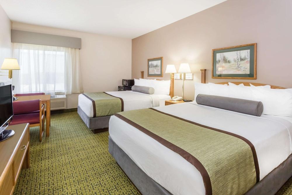 Days Inn & Suites By Wyndham Медісон Екстер'єр фото